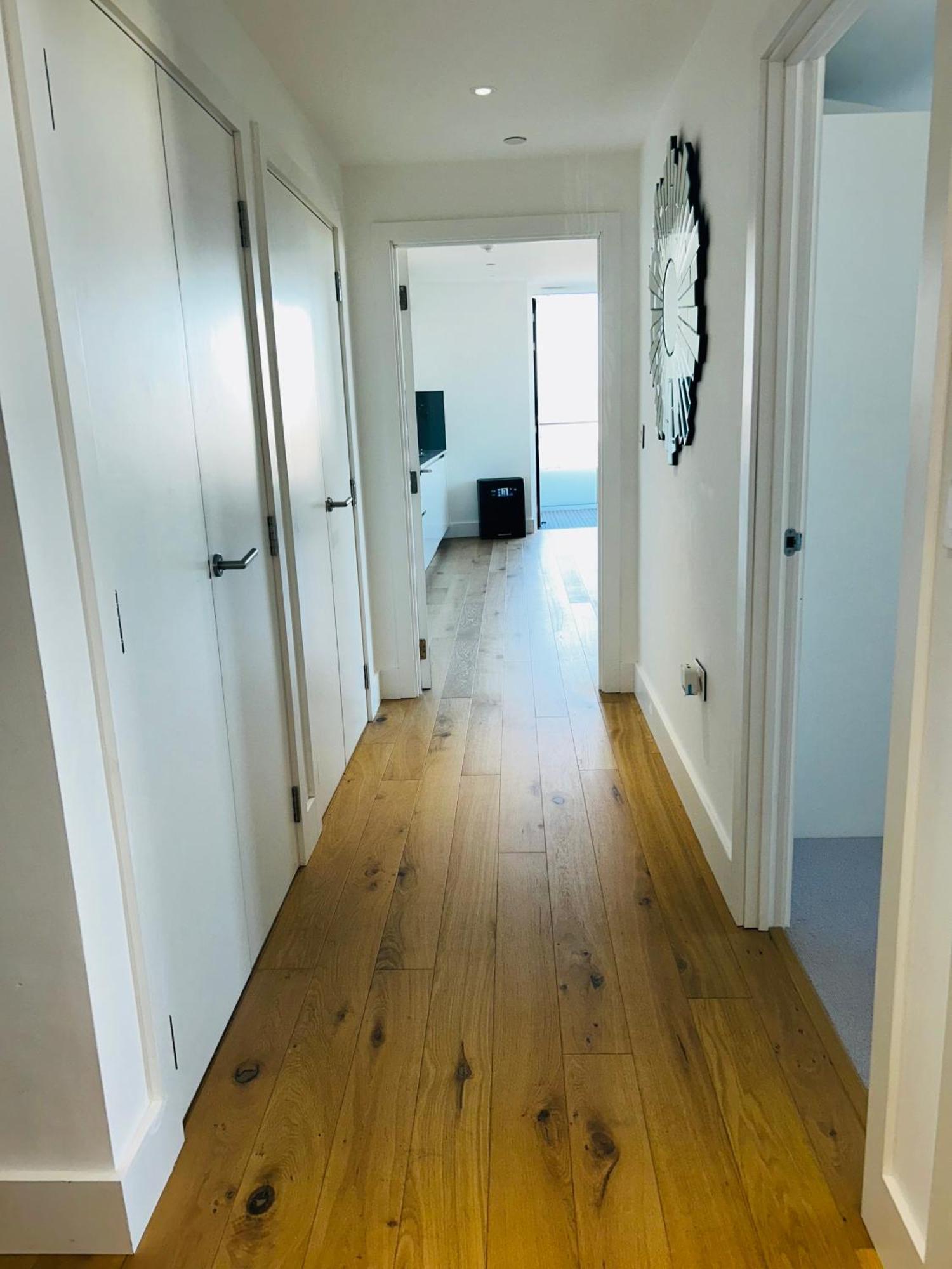 Luxury Sea View Two Bed Penthouse In Battersea Apartment London