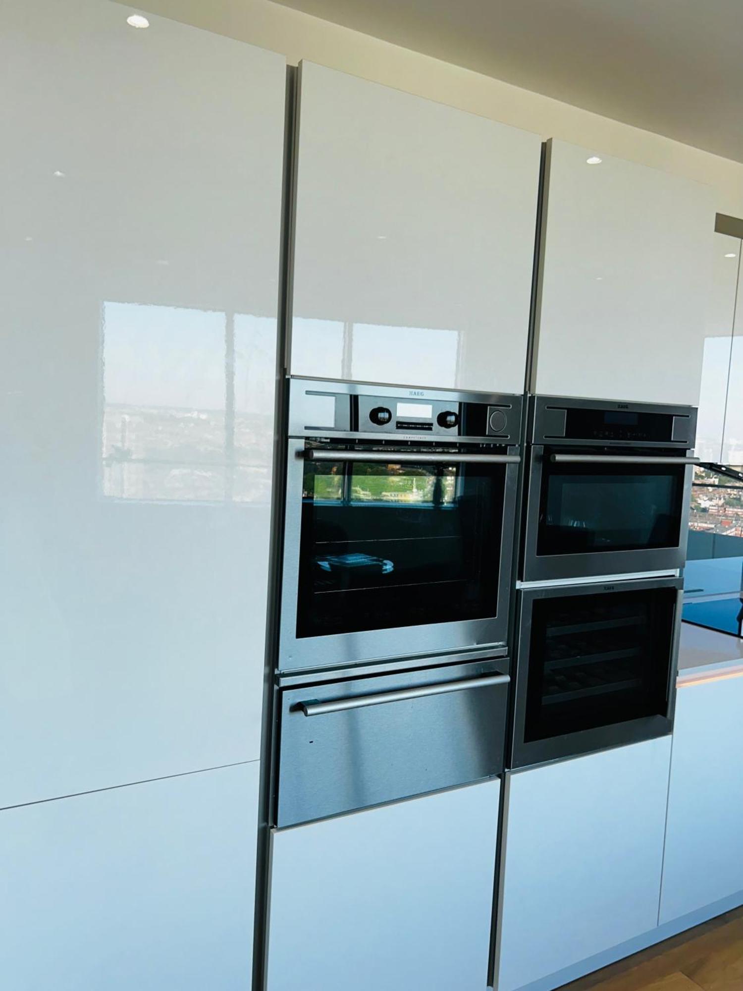 Luxury Sea View Two Bed Penthouse In Battersea Apartment